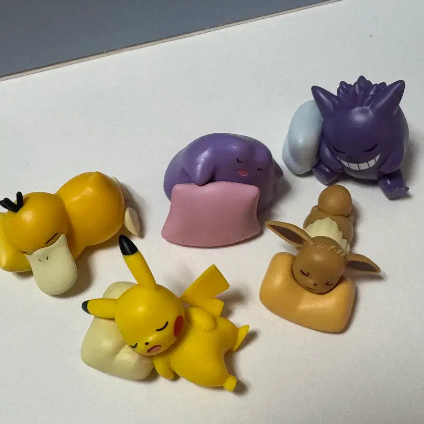 [BUNJANG] Pokemon 5-Figure Bundle Set with Poké Balls / 포켓몬 피규어 5종 일괄 판매합니다!