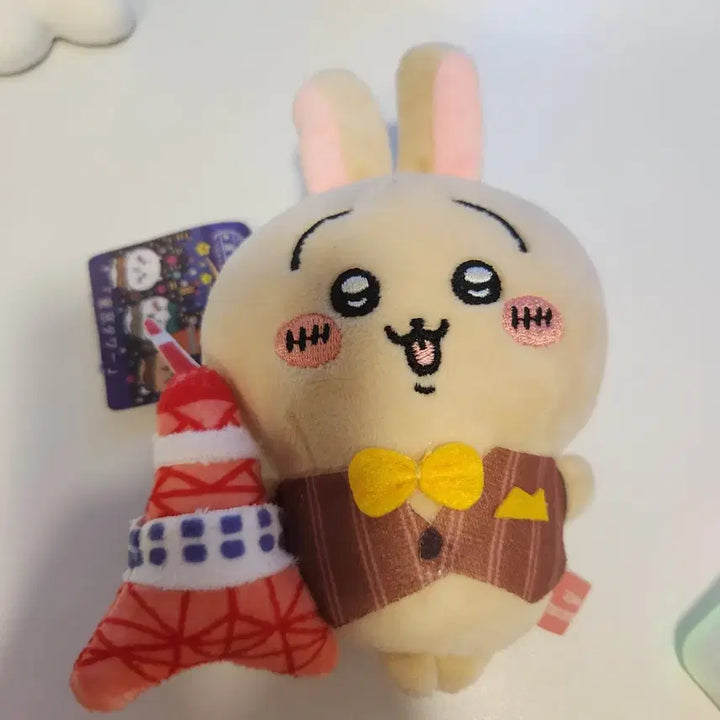 [BUNJANG] Chiikawa Usagi Doll Keyring Tokyo Tower Edition / 치이카와 우사기 인형키링 도쿄타워 우사기 키링
