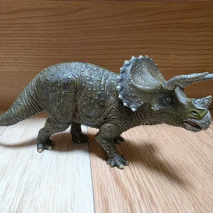 [BUNJANG] Papo Triceratops Figure (First Edition) / 파포(papo)트리케라톱스