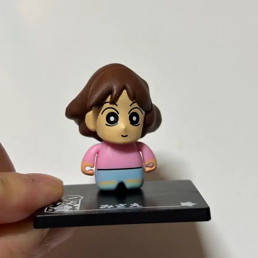 [BUNJANG] Crayon Shin-chan Misae Figure / 짱구 엄마 피규어판매