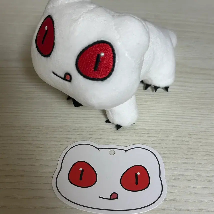[BUNJANG] Gye-dam Chulgeun Desk Lizard Plush / 괴담출근 책상위도마뱀인형 이자헌 책상 위 도마뱀 인형 괴출 괴출 팝업