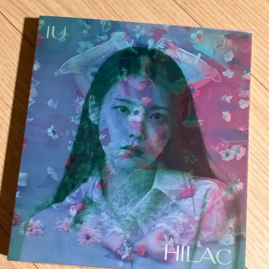 [BUNJANG] IU Love Poem Album / 아이유 라일락 앨범