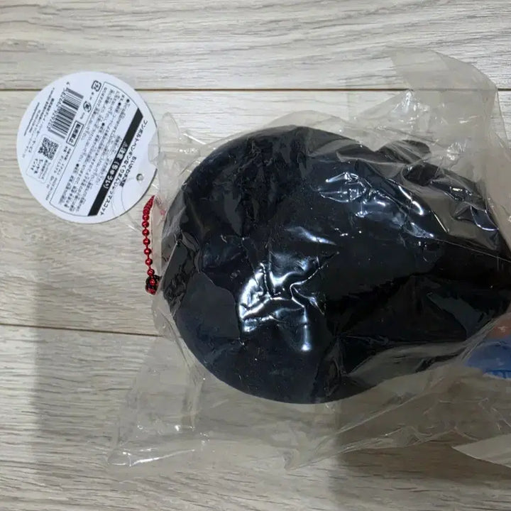 [BUNJANG] Chiikawa Kurimanju Penguin Mascot (Sealed) / 치이카와 쿠리만쥬 펭귄 마스코트 미개봉 새상품