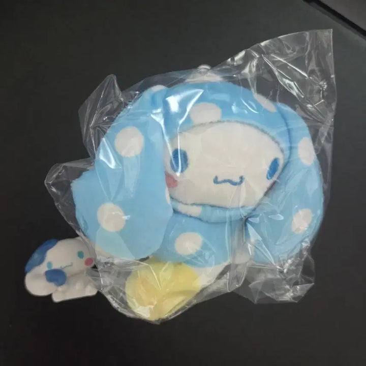 [BUNJANG] Cinnamoroll Magnetic Plush + Gacha / 올리브영 시나모롤 자석인형 + 시나모롤 가챠