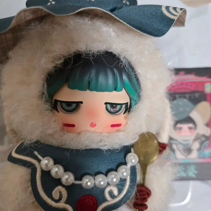[BUNJANG] Woolly Mystery Box Keychain Plush / 울리 미스터리박스 키링 인형