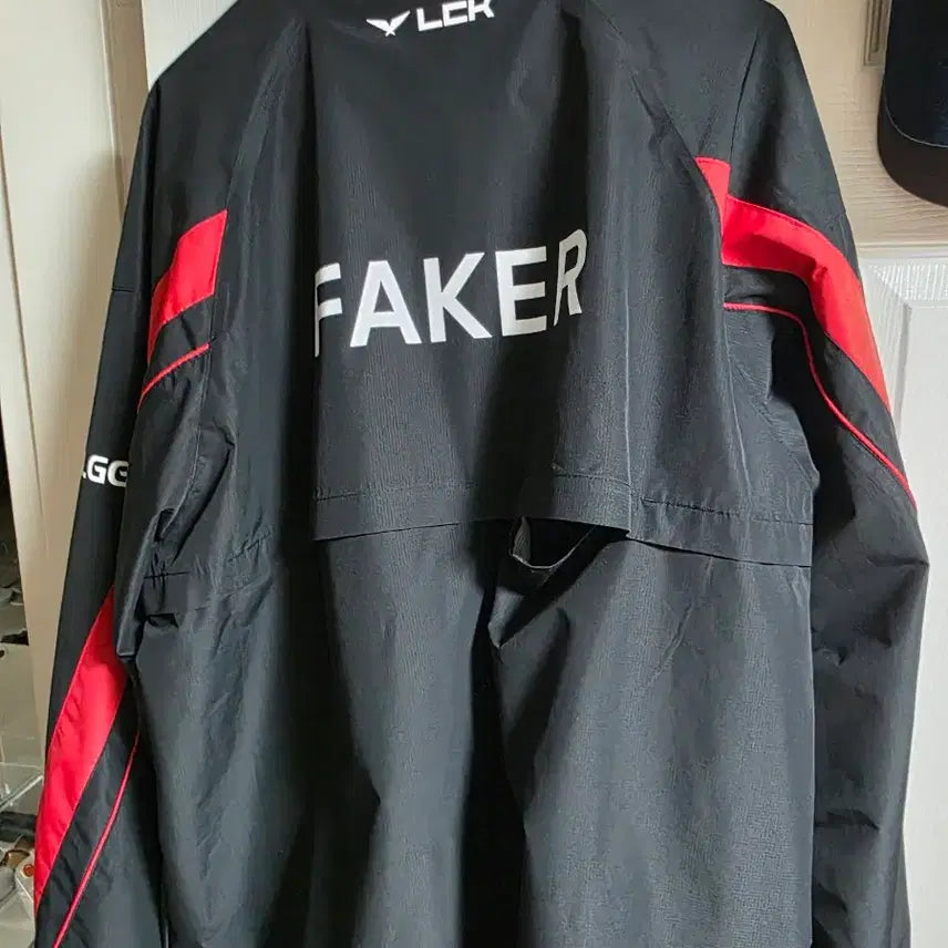 [BUNJANG] T1 2024 LCK Spring Jacket Faker Edition (2XL) / T1 2024 LCK 스프링 자켓 페이커 마킹 팝니다(2XL)