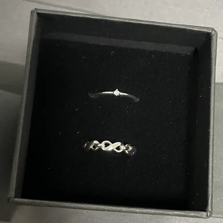 [BUNJANG] ATEEZ ATINY Ring Silver Polishing Cloth / 에이티즈 에이티니링 양도 에잇룸 반지