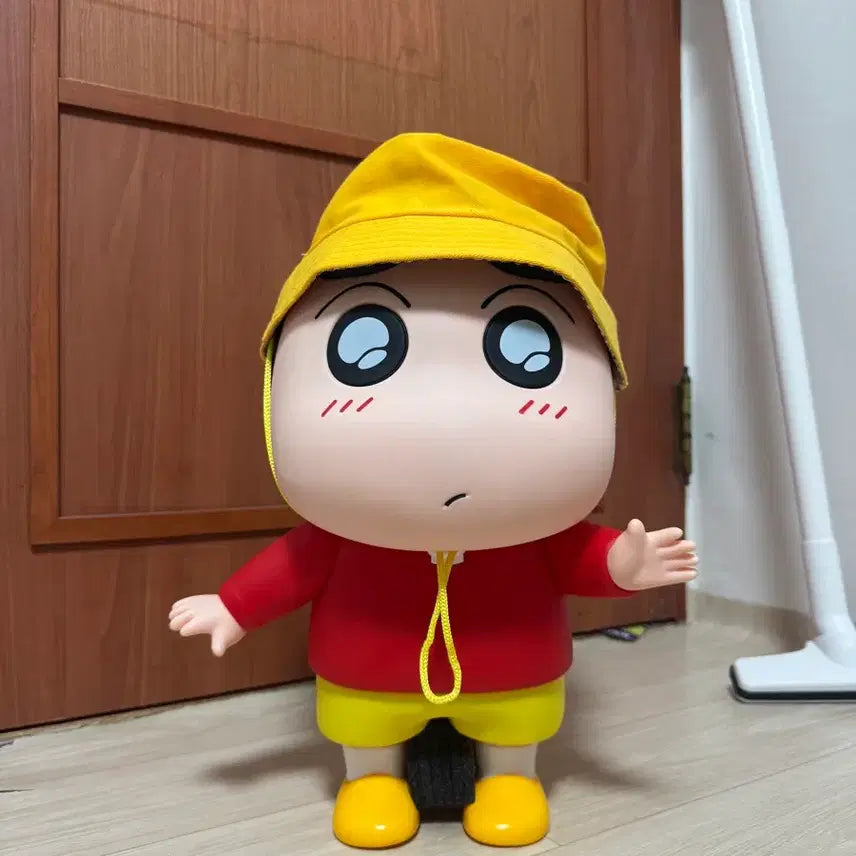 [BUNJANG] Crayon Shin-chan Figure with Hat / 짱구 피규어 + 모자 박스 미포함
