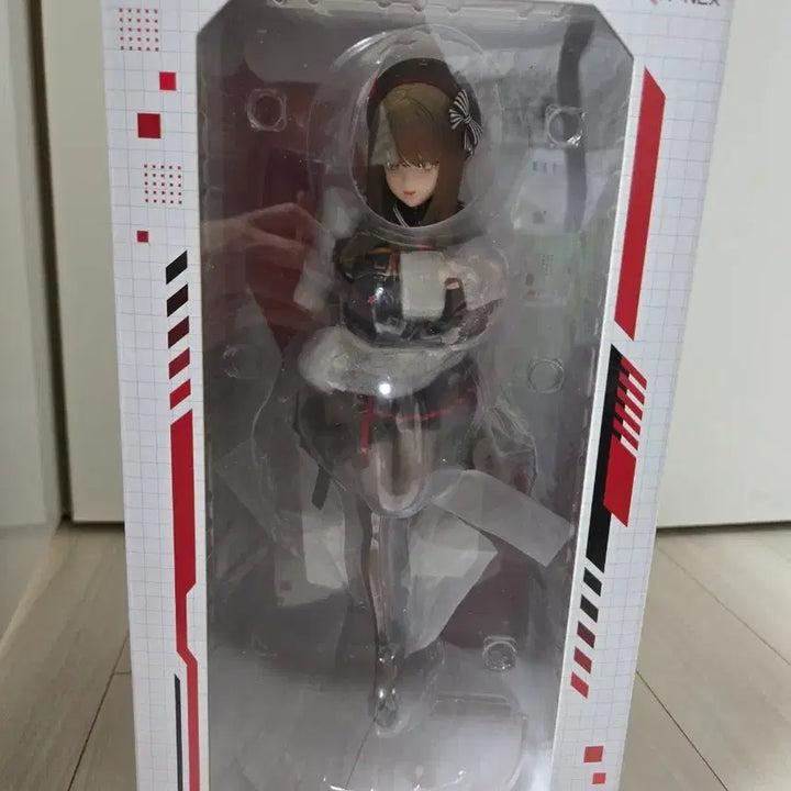 [BUNJANG] Nier: Automata Emma Figure / 니케 엠마 피규어 팝니다.