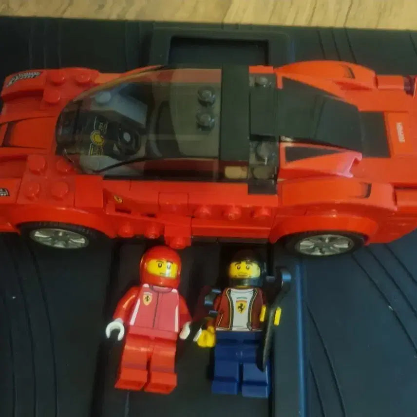 [BUNJANG] LEGO Speed Champions Ferrari LaFerrari 75899 / 레고 스챔 라페라리 75899