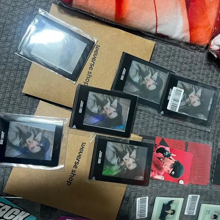 [BUNJANG] BTS J-Hope Concert &amp; Album POB Bundle Set / 방탄 bts 제이홉 j-hope 콘서트 특전 앨범특전  일괄