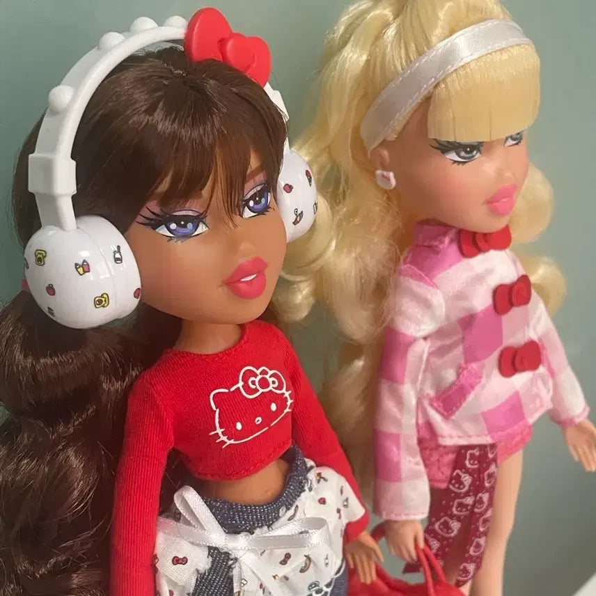 [BUNJANG] Bratz Sanrio Hello Kitty Collaboration Doll Bundle / 브랏츠 산리오 헬로키티 인형 일괄