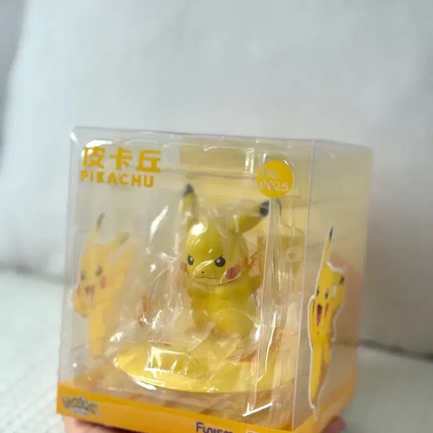[BUNJANG] Funism Pikachu "Shining Moment" Series Figure (Sealed) / (미개봉새상품) 퍼니즘 피카츄 피규어 빛나는 순간 시리즈