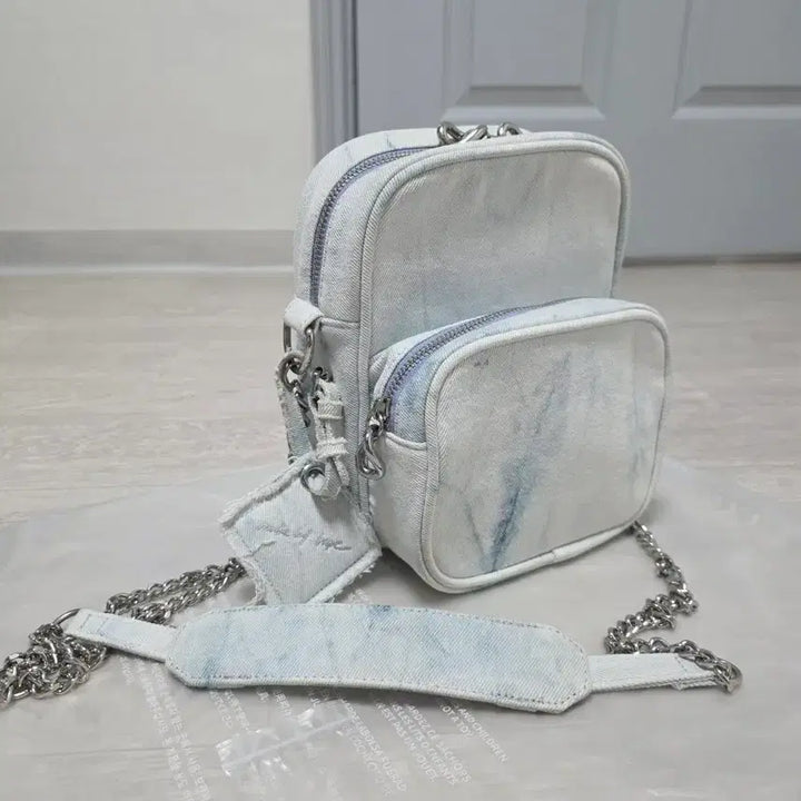 [BUNJANG] BTS J-Hope Side By Side Mini Bag / 방탄소년단 제이홉 사바사 가방 (bts side by side mini bag)