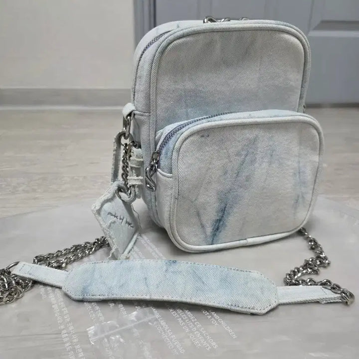[BUNJANG] BTS J-Hope Side By Side Mini Bag / 방탄소년단 제이홉 사바사 가방 (bts side by side mini bag)