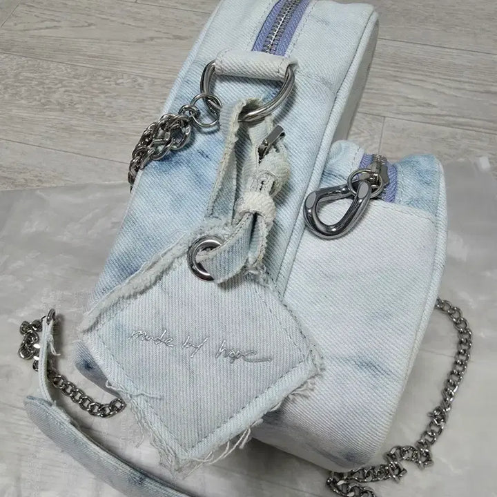 [BUNJANG] BTS J-Hope Side By Side Mini Bag / 방탄소년단 제이홉 사바사 가방 (bts side by side mini bag)