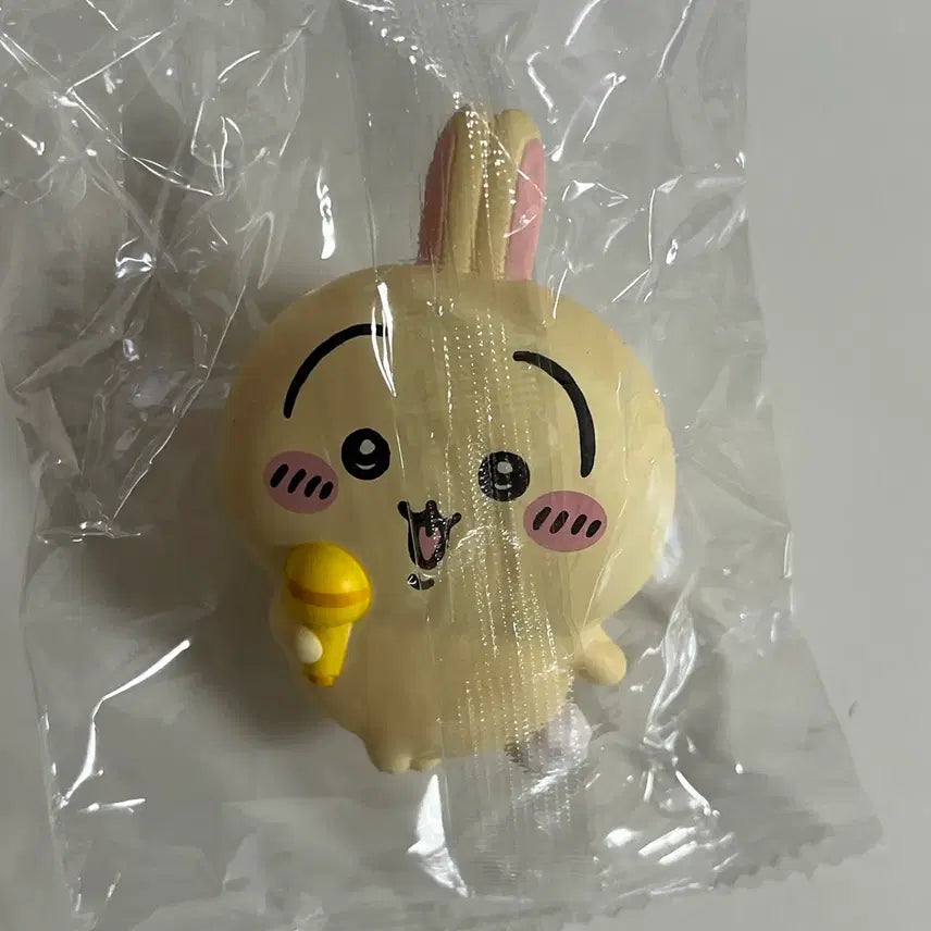 [BUNJANG] Chiikawa Usagi Momonga Light Clip Gacha Set (2 Types) / (2종세트) 치이카와 라이트 클립 가챠 우사기 모몽가