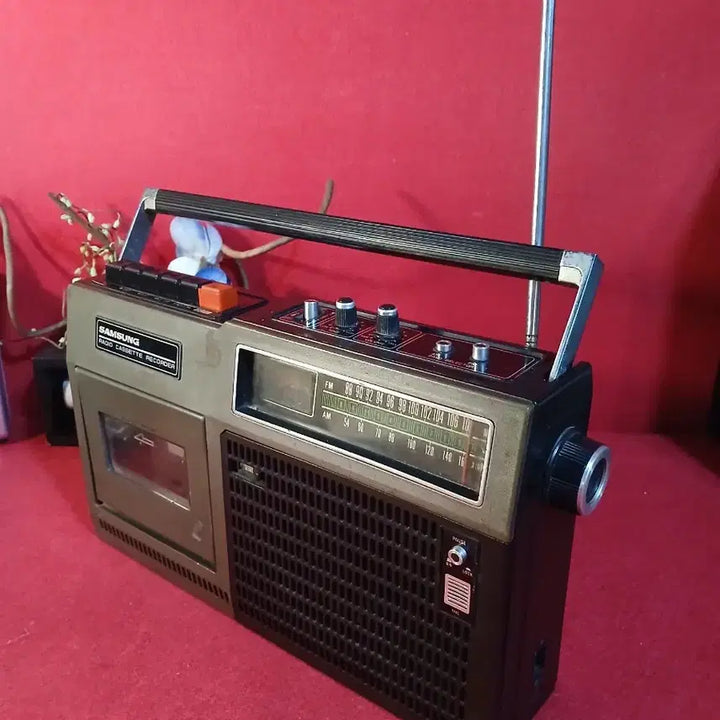 [BUNJANG] Vintage Samsung Electronics Cassette Radio / 빈티지 삼성전자 카세트라디오