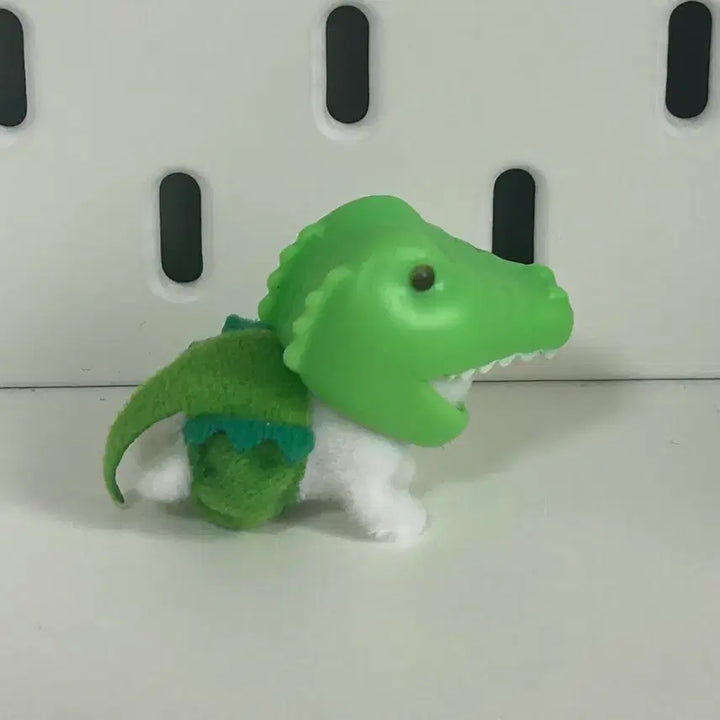 [BUNJANG] Sylvanian Families Crocodile Baby Blind Pack / 실바니안 실바니아 패밀리 악어 블라인드팩 아기