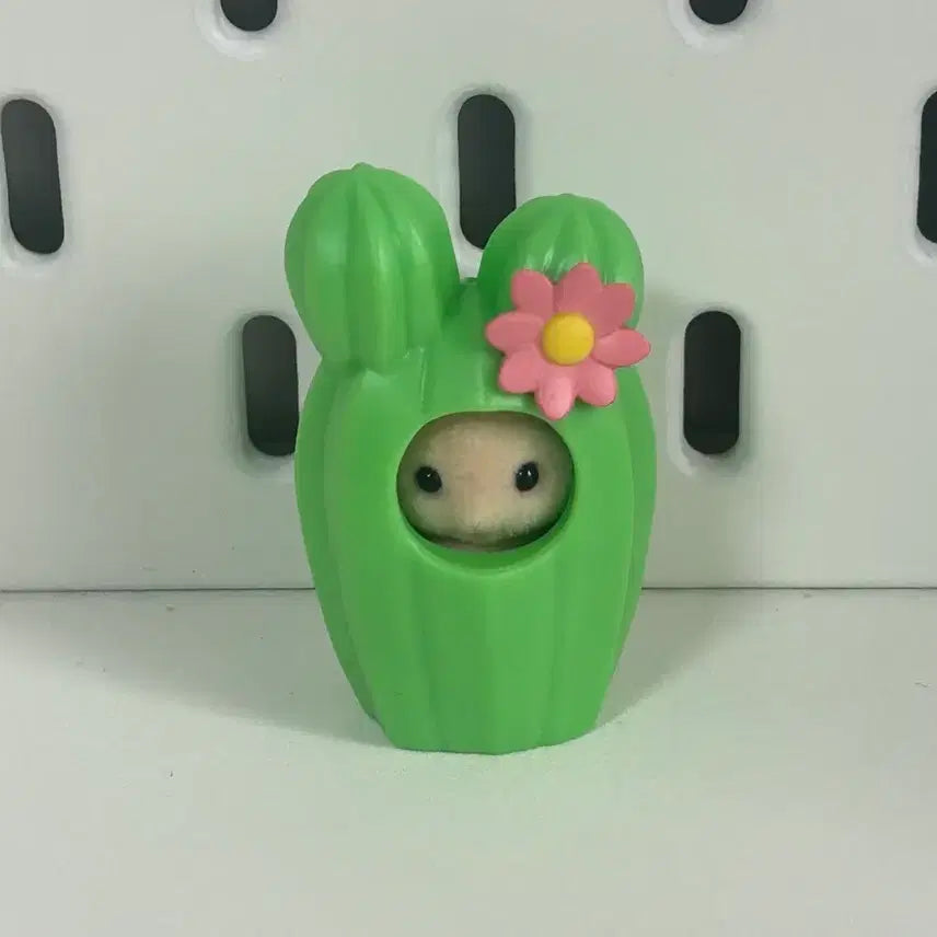 [BUNJANG] Sylvanian Families Cactus Baby Rabbit Blind Pack / 실바니안 실바니아 패밀리 선인장 아기 토끼 블라인드팩