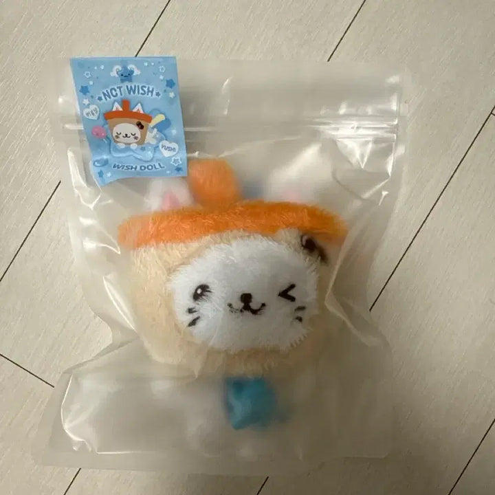 [BUNJANG] Wish Doll Bubble Nyan Yuushi Original Sealed / [미개봉] 엔시티 위시 오리지널 위시돌 버블냥 유우시