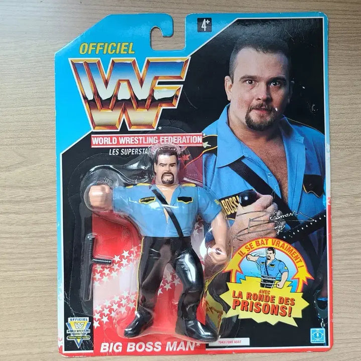 [BUNJANG] WWF Hasbro Big Boss Man WrestleMania Figure (Sealed) / wwf 하스브로 hasbro 미개봉 레슬매니아 피규어 프로레슬링 올드프라 토이 완구