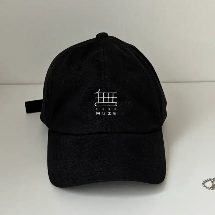 [BUNJANG] Park Jung Min Publisher "Unnumbered Goods" Cap / 배우박정민출판사무제굿즈얼렁뚱땅상점모자굿즈