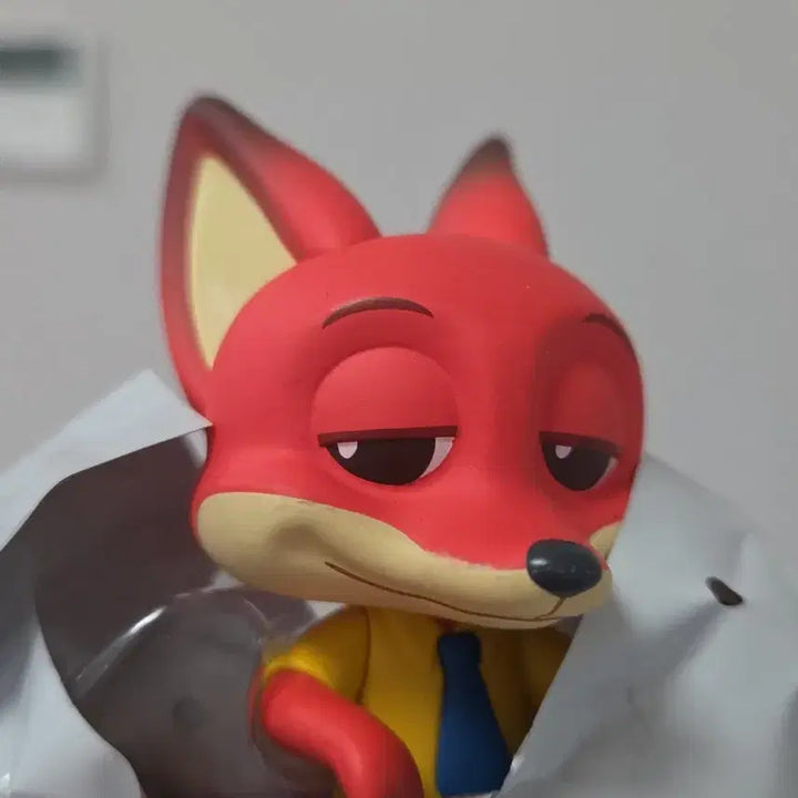 [BUNJANG] Pop Mart Zootopia Nick Wilde Figure / 팝마트 주토피아 닉 와일드 피규어 굿즈