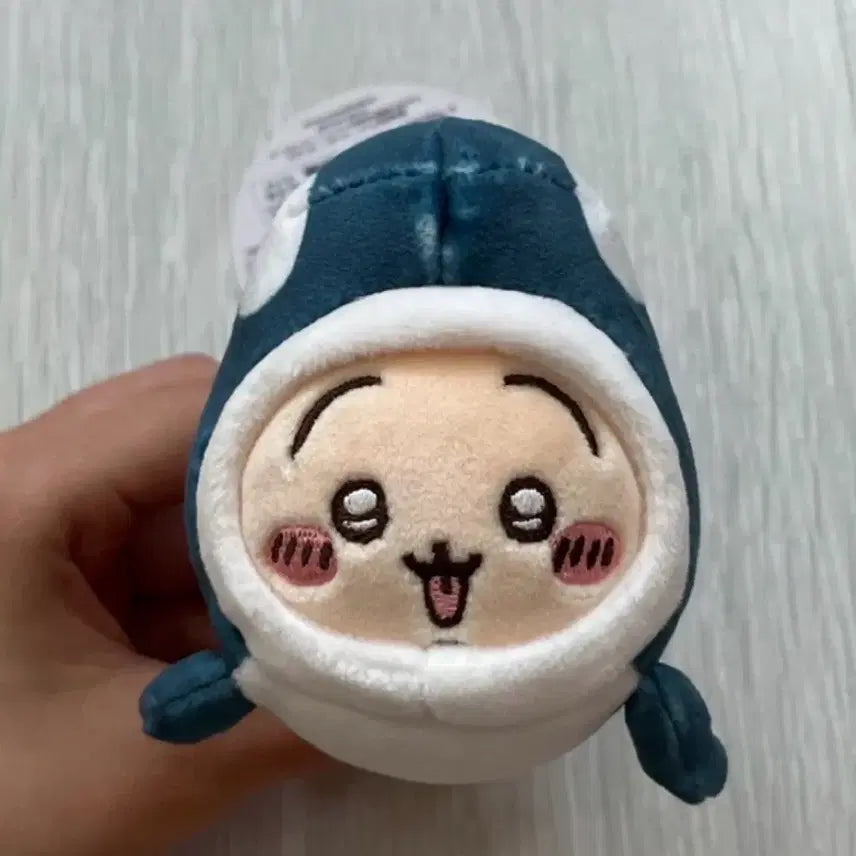 [BUNJANG] Chiikawa Killer Whale Usagi Plush Keychain / 치이카와 수족관 범고래 우사기 인형키링 먼작귀