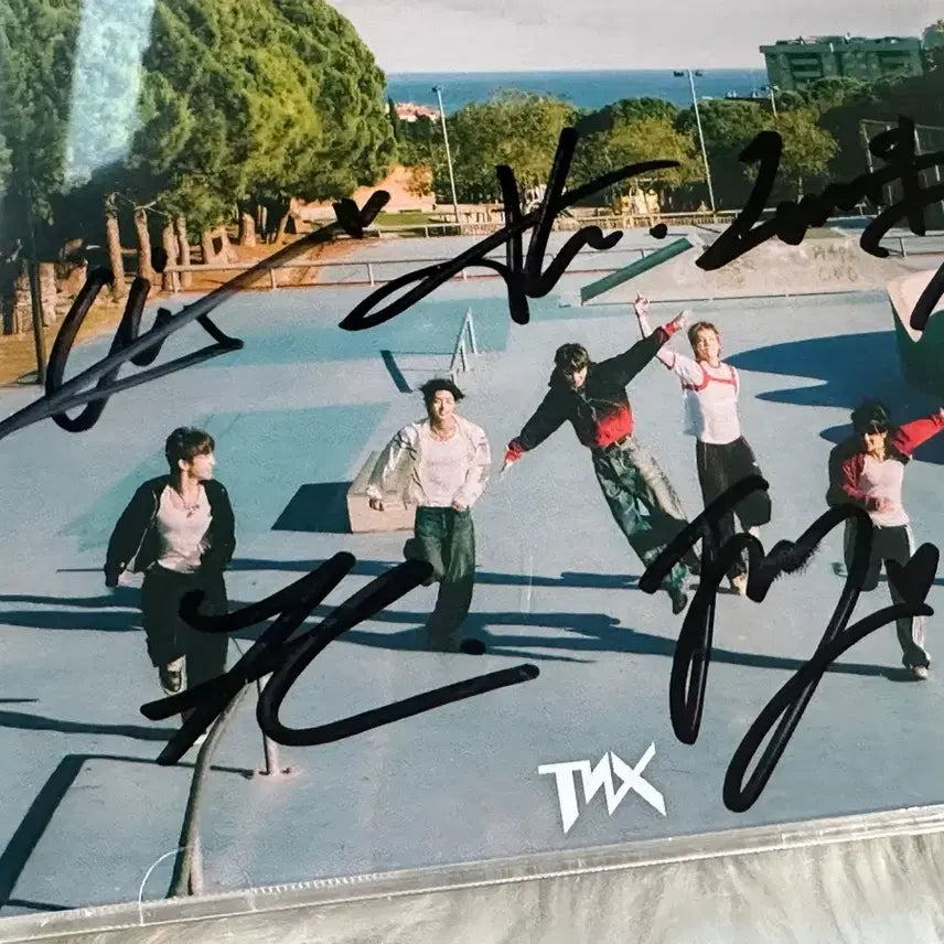 [BUNJANG] TNX CALL ME BACK Autographed Album / 더뉴식스 TNX 친필 싸인앨범