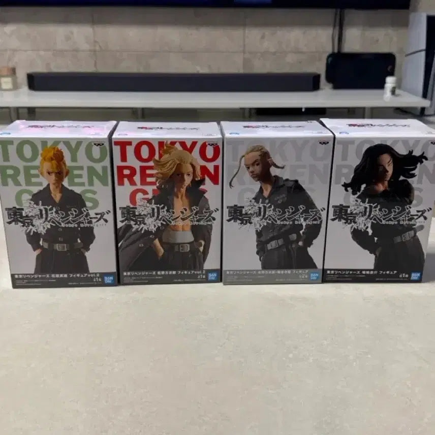 [BUNJANG] Tokyo Revengers Banpresto 4-Figure Bundle Set (Mint Condition) / (미개봉-택포8)도쿄리벤저스 피규어 4종 일괄