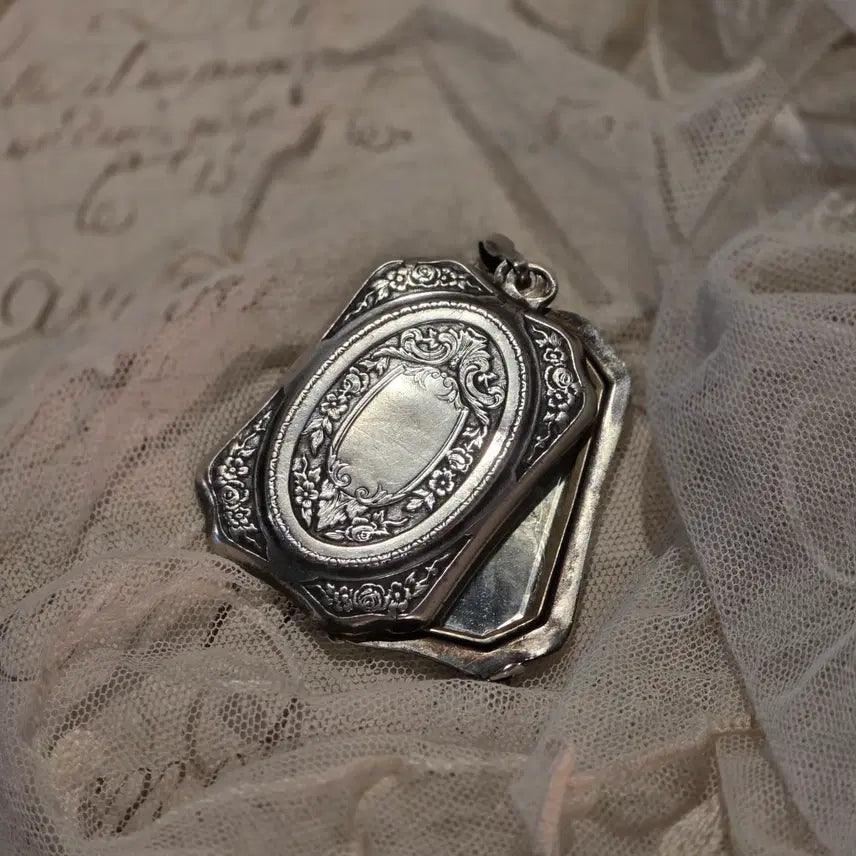 [BUNJANG] French Antique Silver Double Folding Mirror / 프렌치 앤틱 실버 더블 폴딩 미러