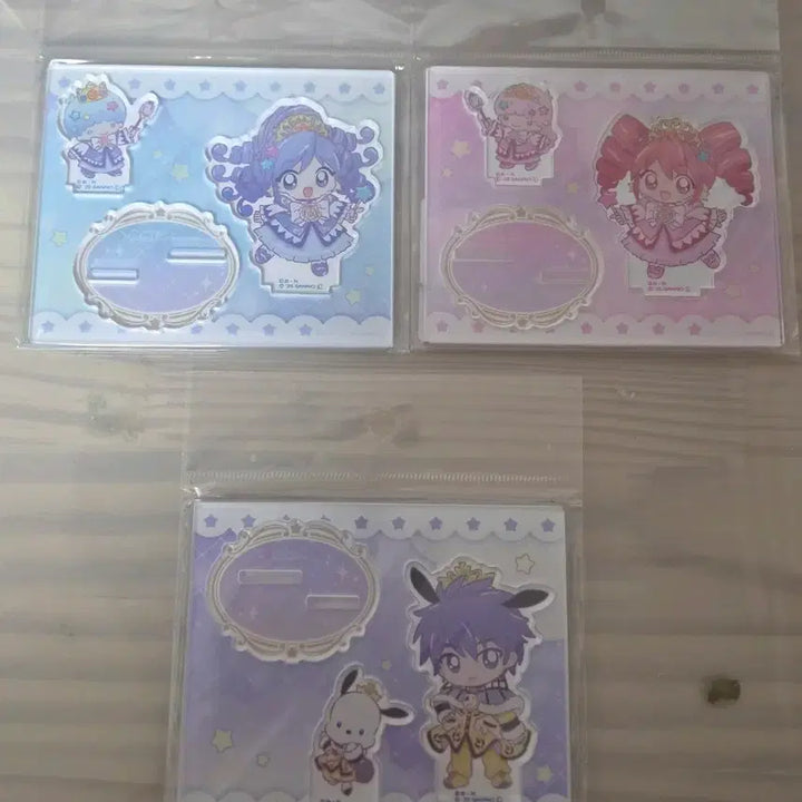 [BUNJANG] Magical DoReMi x Sanrio Acrylic Standee Bundle (Pine &amp; Rain Shade) / 신비한별의쌍둥이공주 산리오