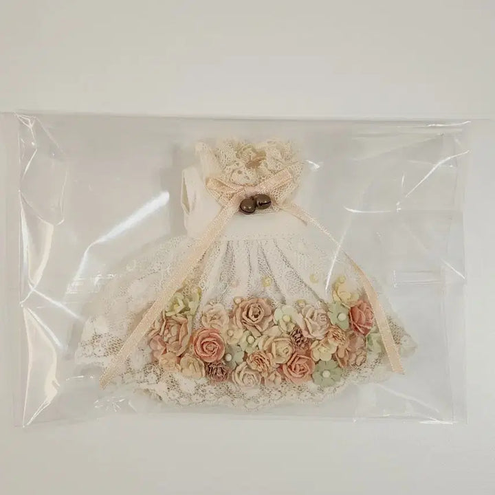 [BUNJANG] Bryce Doll Yellow Flower Dress / 브라이스 육일돌 옐로우 플라워 원피스