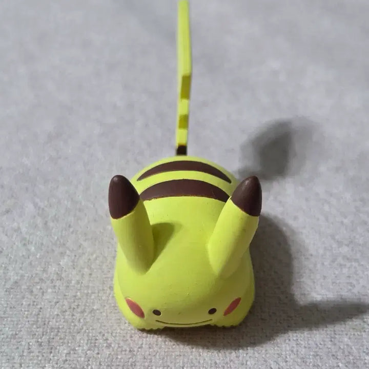 [BUNJANG] Pikachu Metamon Gacha Figure / 변신 메타몽 피카츄 가챠 피규어