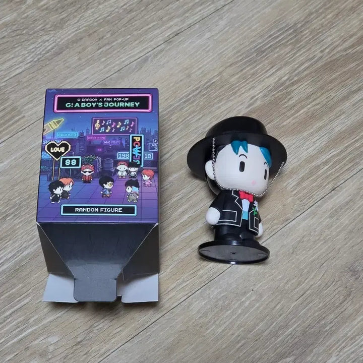 [BUNJANG] G-Dragon Popup Random Figure / 지드래곤 지디 팝업 랜덤 피규어