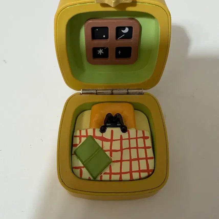 [BUNJANG] Sumket Poly Pocket Yellow Gacha / 썸켓 폴리포켓 옐로우 가챠 판매합니다.