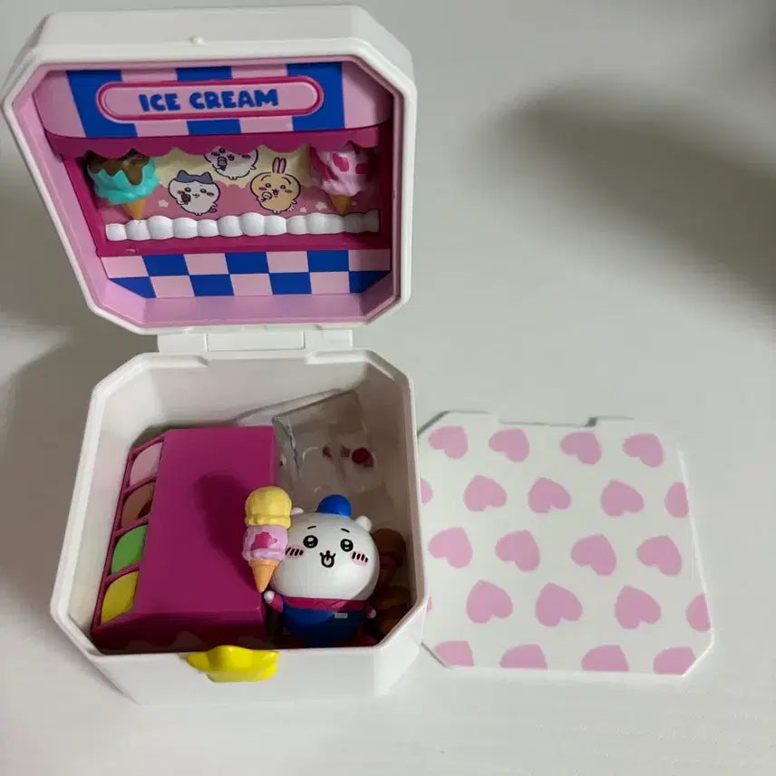 [BUNJANG] Chiikawa Compact Shop Ice Cream Shop Figure Set / 먼작귀 치이카와 콤팩트샵 아이스크림샵 피규어