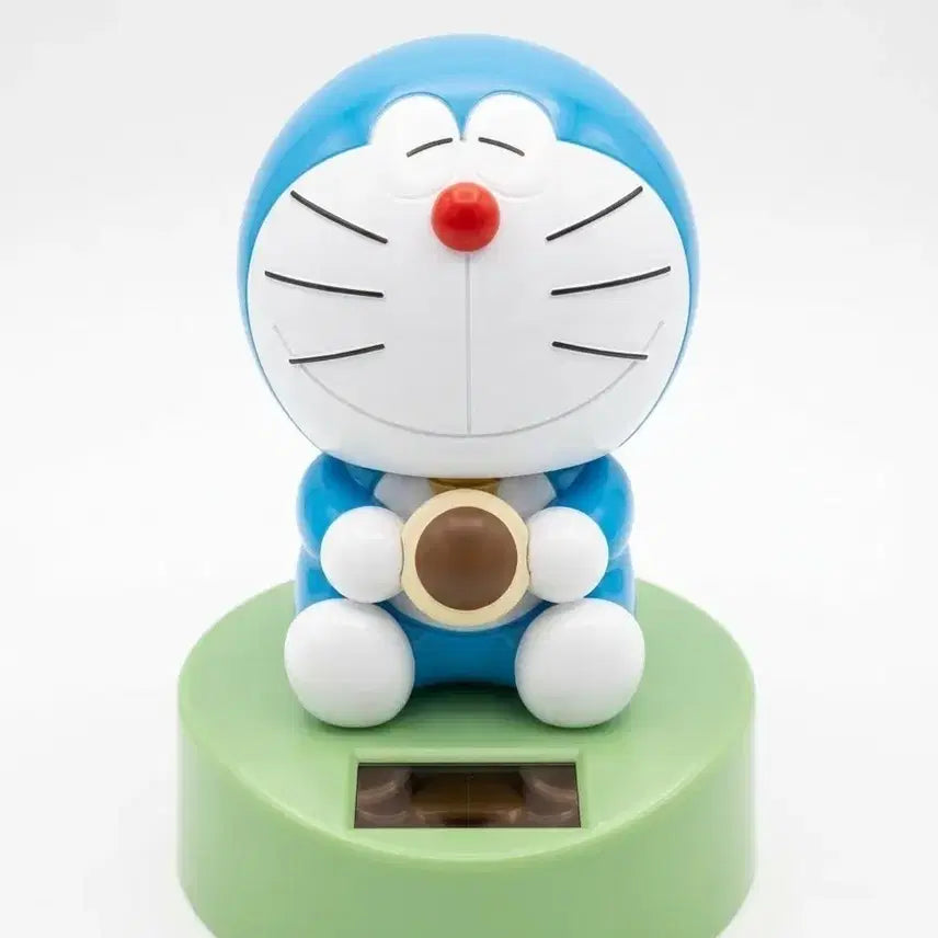 [BUNJANG] Doraemon Solar Powered Action Figure / 도라에몽 솔라 피규어