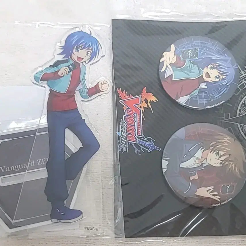 [BUNJANG] Cardfight!! Vanguard ZERO Acrylic Stand &amp; Badge Set - Aichi Kai / 카드파이트 뱅가드 zero 아크릴 스탠드&amp;뱃지 아이치 카이