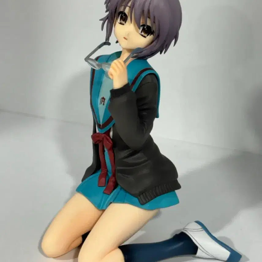 [BUNJANG] Alter Yuki Nagato School Uniform Ver. 1/8 Scale Figure / 나가토 유키 교복ver 알터 1/8 피규어