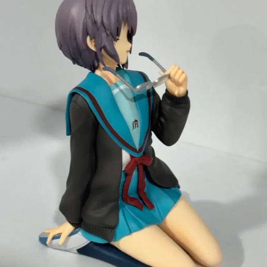 [BUNJANG] Alter Yuki Nagato School Uniform Ver. 1/8 Scale Figure / 나가토 유키 교복ver 알터 1/8 피규어