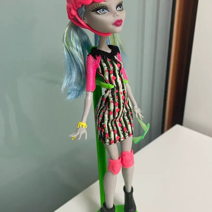 [BUNJANG] Monster High Ghoulia Yelps Roller Maze Doll / 몬스터하이 구울리아 옐프스 롤러 메이즈