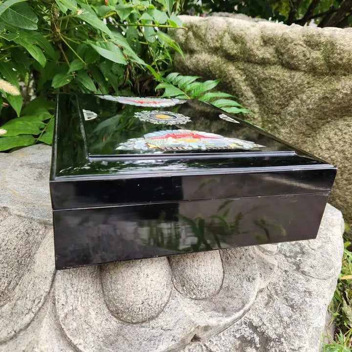 [BUNJANG] Nacre Lacquerware Goblin Motif Document Box / 나전칠기 도깨비문양 서류함