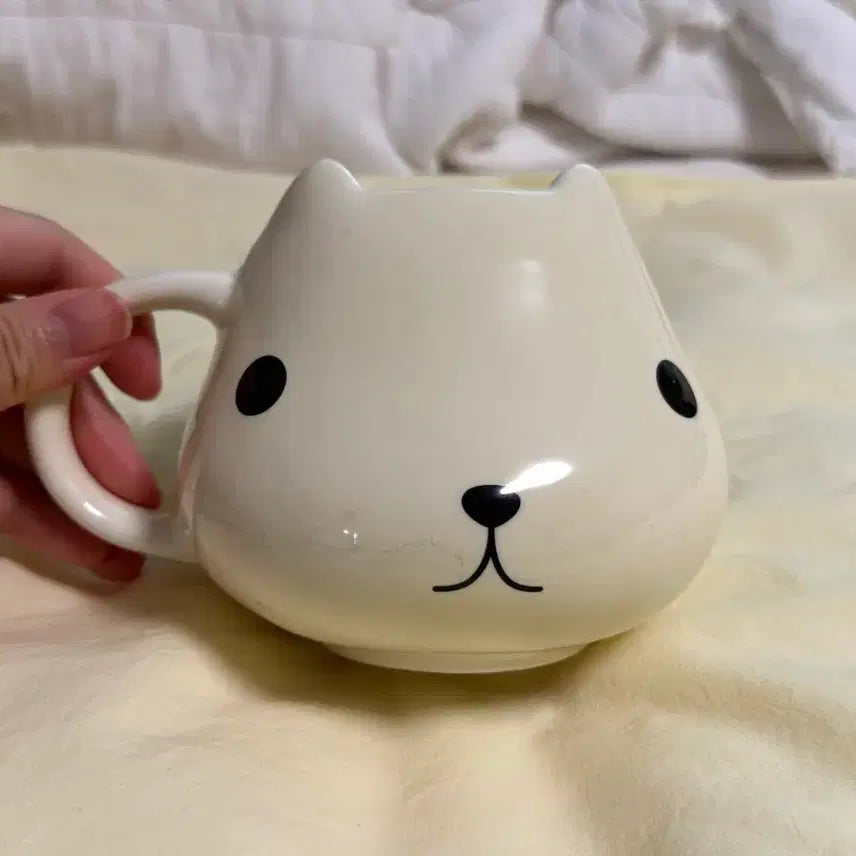 [BUNJANG] Vintage Capybara Face Mug Cup Cream / 9/20까지4.5에서 3.8할인)고전 카피바라상 얼굴 머그컵  크림