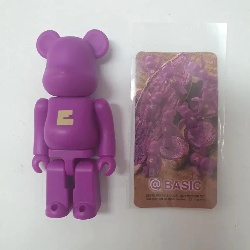 [BUNJANG] Bearbrick 50th Series Basic E / 베어브릭 50탄 베이집 e