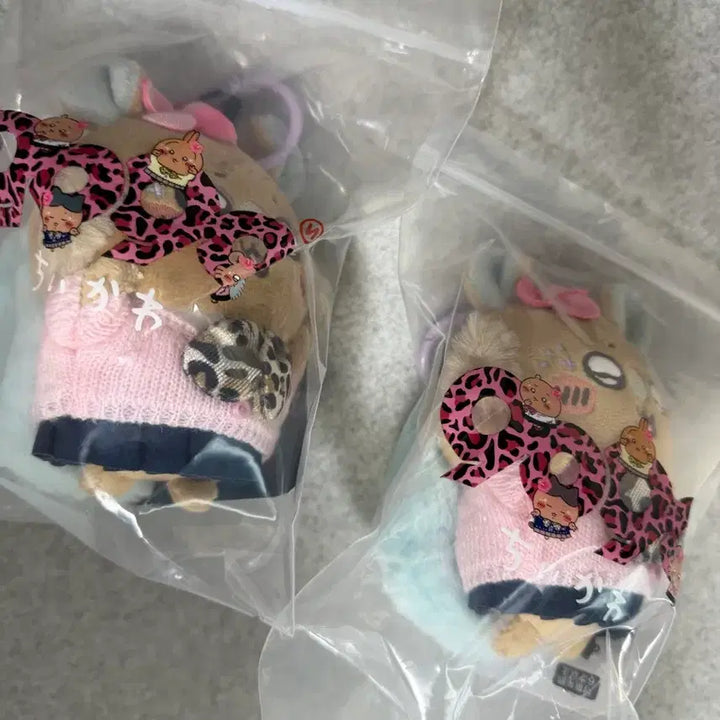 [BUNJANG] Chiikawa x 9090 Collaboration Gyaru Momonga Plush / 치이카와 9090콜라보 갸루 모몽가
