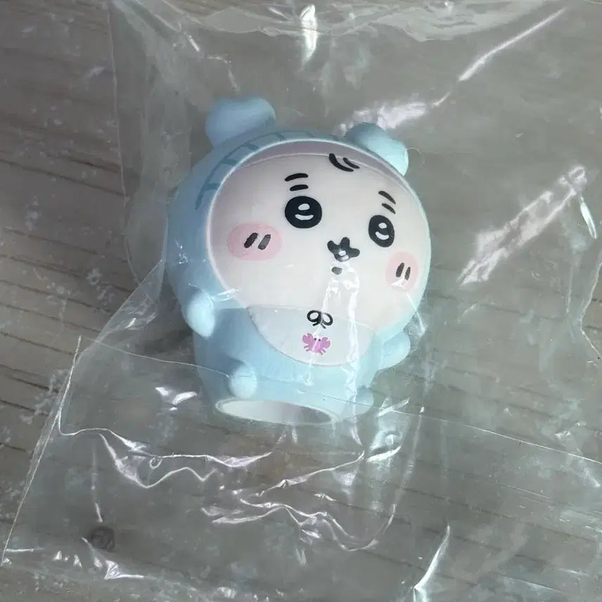 [BUNJANG] Chiikawa Softie Figure Gacha Kani Baby / 먼작귀 치이카와 소프피 피규어 가챠 카니 베이비