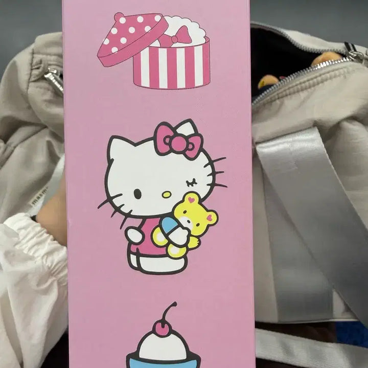 [BUNJANG] Sanrio Hello Kitty Towel - New / 산리오 헬로키티 수건 타올 새상품