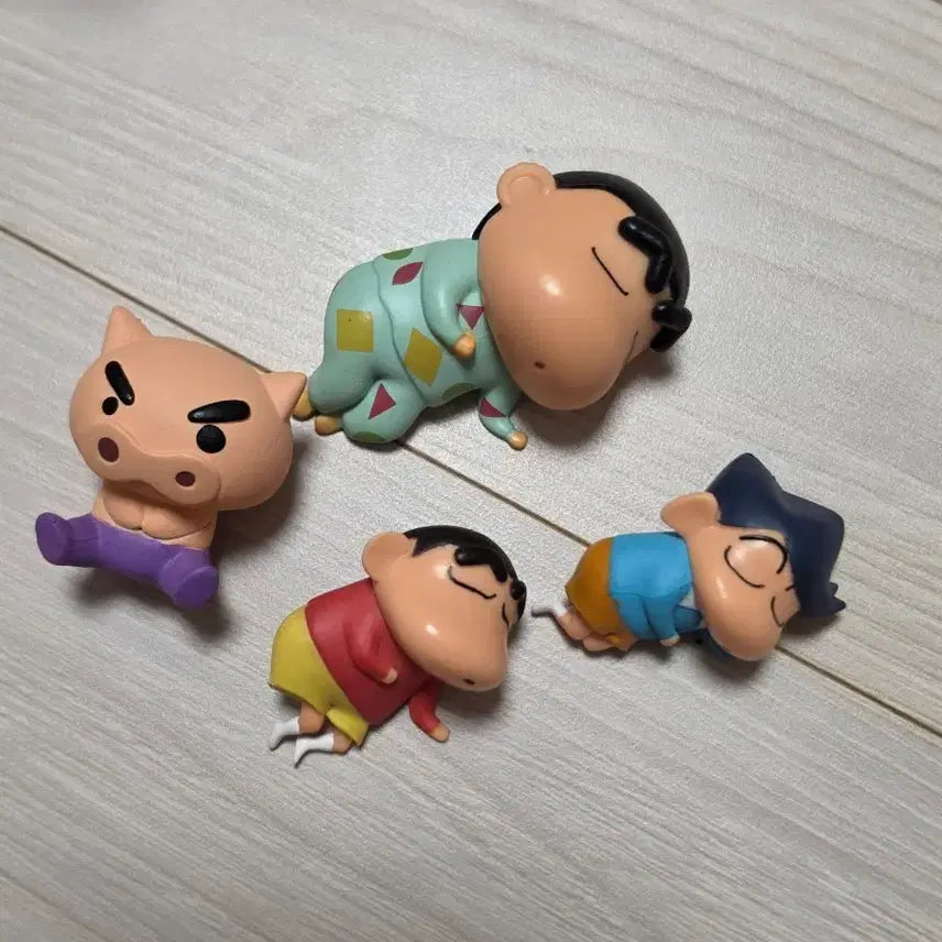 [BUNJANG] Crayon Shin-chan Gacha Bundle Set / 짱구는 못말려 가챠 일괄
